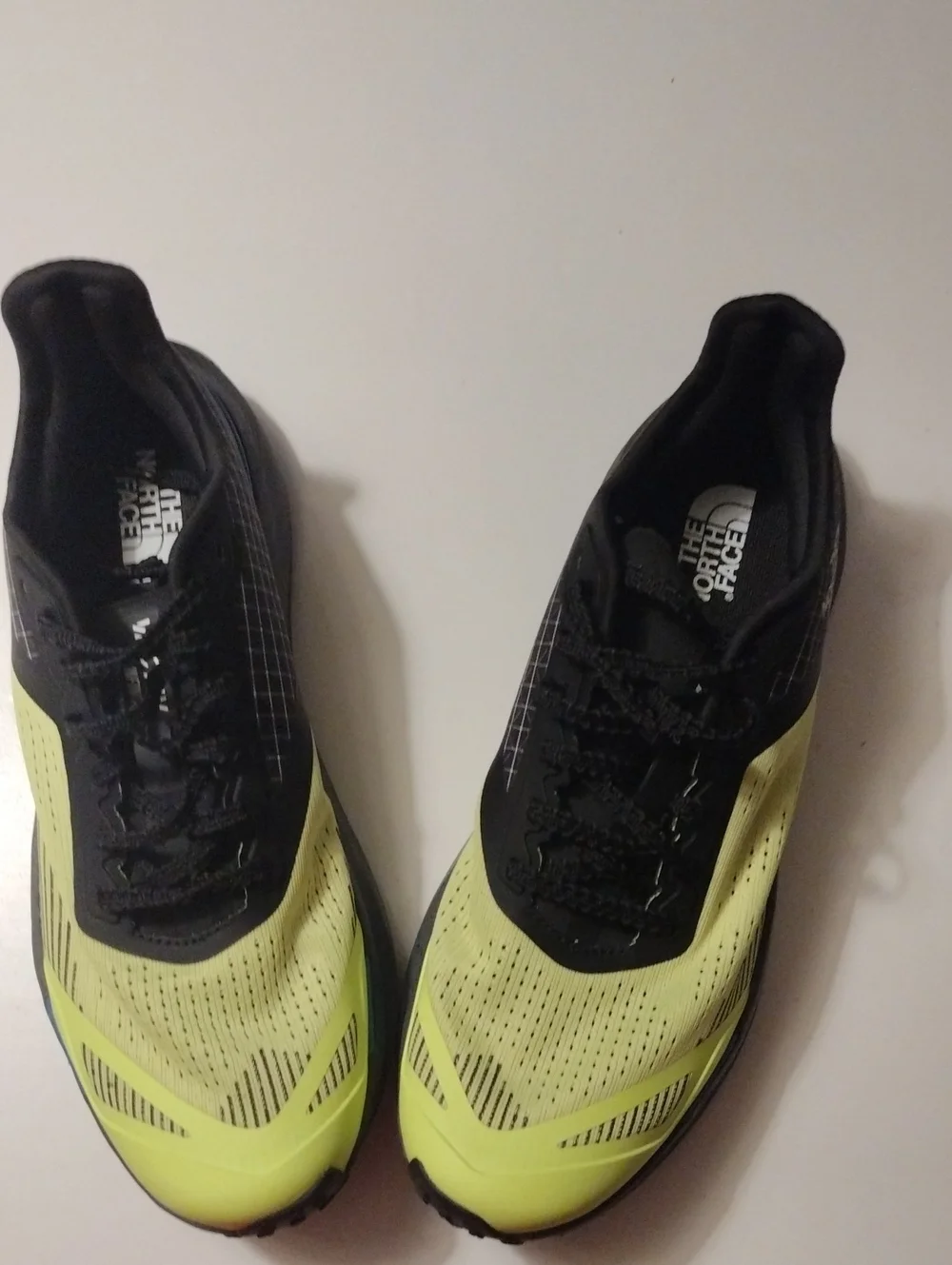 The North Face,Men's Black & Neon Yellow Running Shoes
